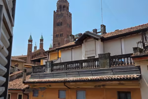 Singola con letto matrimoniale - cremona centro