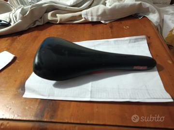 Sella bici corsa  anni 90