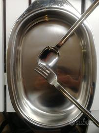 insalatiera in acciaio con posate