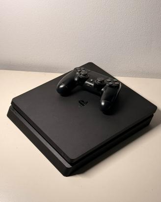 Ps4 slim 1TB + vari giochi