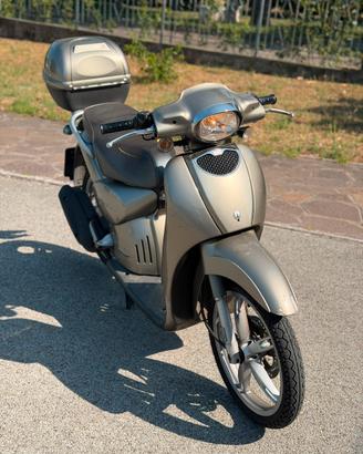 Aprilia Scarabeo 100cc 4 tempi