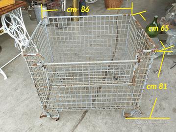 Carrello cestone in ferro porta legna o pellet