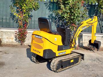 E108 Mini escavatore 10 q EURODIG allargabile