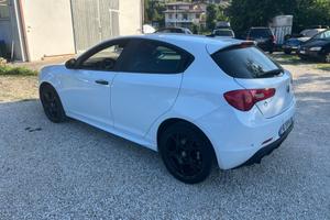 Alfa Romeo Giulietta 1.6 JTDm TCT 120 CV Business