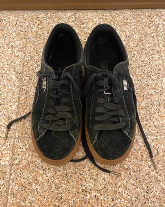 Sneakers Puma Suede versione Platform