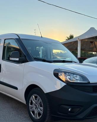 FIAT Doblò 1.6 MJT 90CV PC Combi N1 Lounge