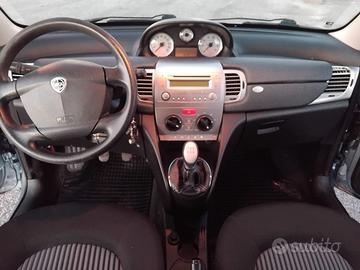 Lancia Ypsilon 1.2 Benzina – Serie Oro