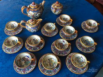 Servizio da the ceramica a lustro di Gualdo Tadino