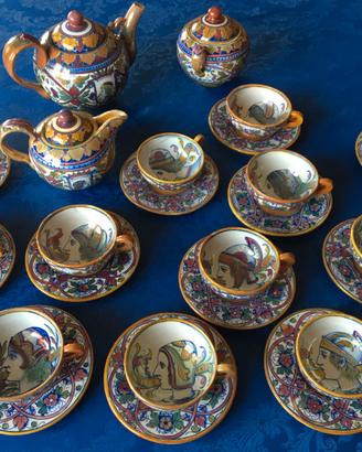 Servizio da the ceramica a lustro di Gualdo Tadino