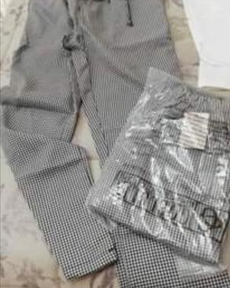 pantaloni divisa cucina