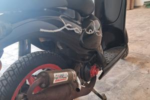 aprilia scarabeo 