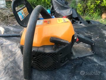motosega mc culloch 545 e. per pezzi di ricambio