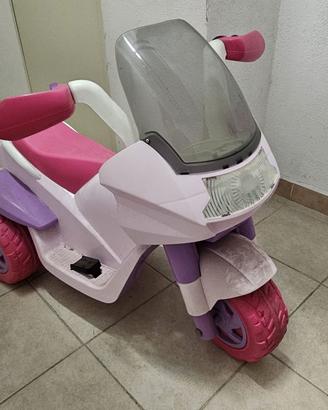 Moto elettrica Bambina