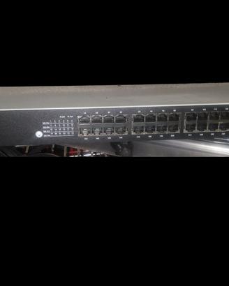 Switch Ethernet Eusso USH5024-XRB v4  24 P  10/100