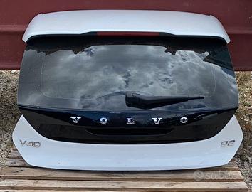 Volvo v40 portellone post 2012