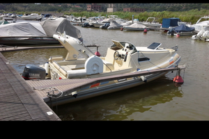 1 Posto barca + posto auto Ormeggio Terre Rosse