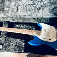 Squier FSR Classic Vibe 60s Mustang chitarra