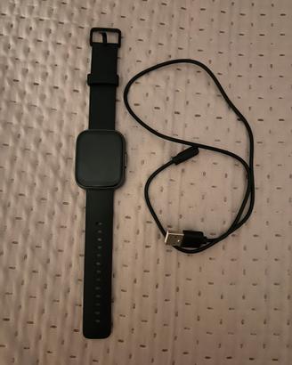 Smartwatch nero con chiamate – pari al nuovo