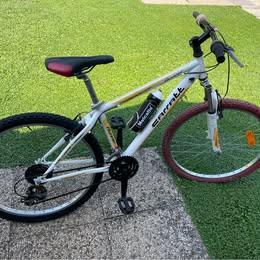 Mountain Bike da 26 CARRATT con sospensioni