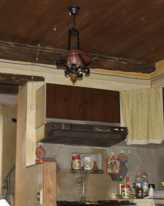 Casa su due livelli, scala interna