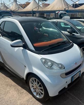 Smart ForTwo 1000 62 kW coupé passion