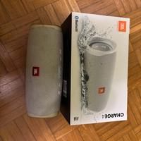 JBL Charge 4