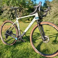 Gravel Canyon Grizl CF SL Suspension