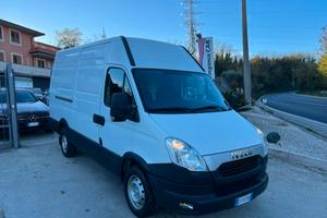 Iveco Daily 35S15 2.3 146cv
