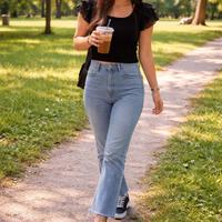 Jeans Stradivarius modello D78, taglia 40.