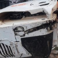 motosega  a batteria 