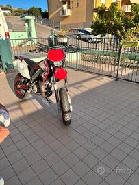 HM 50 