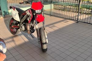 HM 50 