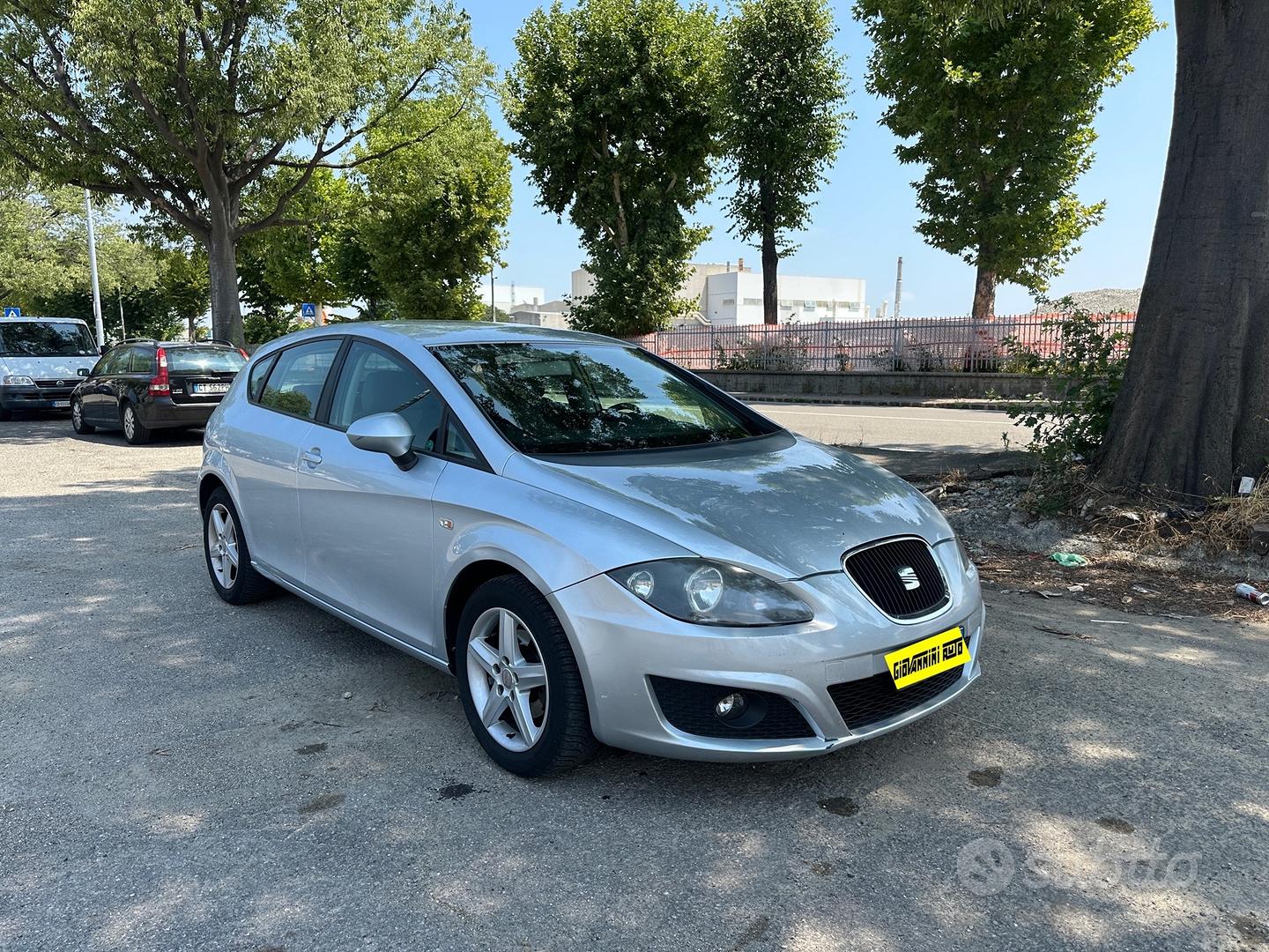 Seat Leon 2010 photo 3