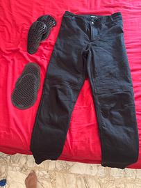 Pantaloni da moto + protezioni