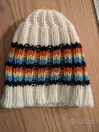 Cappello lana fatto a mano