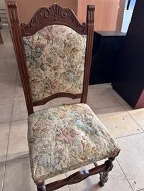 Sedia vintage in legno e tessuto -