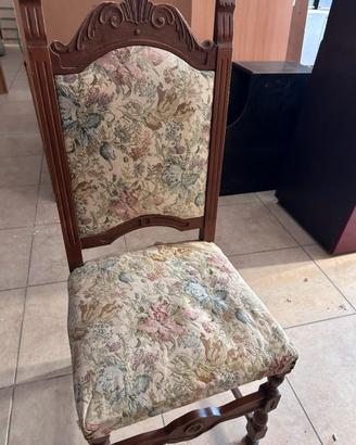 Sedia vintage in legno e tessuto -