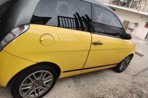 Lancia Ypsilon 2007, Serie Limitata, Momo Design