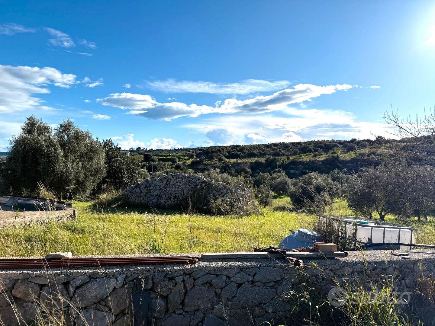Terreno agricolo con fabbricato rurale - Vista 2