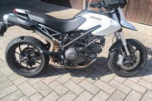 Ducati Hypermotard 796 - 2010
