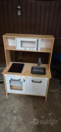 cucina in legno portautensili piastre led