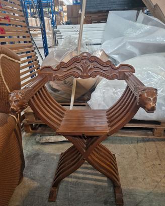 mobili legno massello di  qualità 