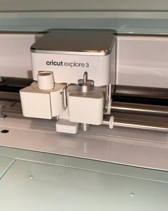 Cricut Explorer 3 plotter da taglio funzionante