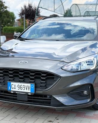 Ford Focus 1.5 EcoBlue 120CV SW ST-Line*AUTOCARRO