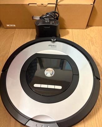 Roomba robot aspirapolvere modello 774