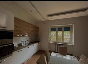 Trilocale con garage ad Arcore