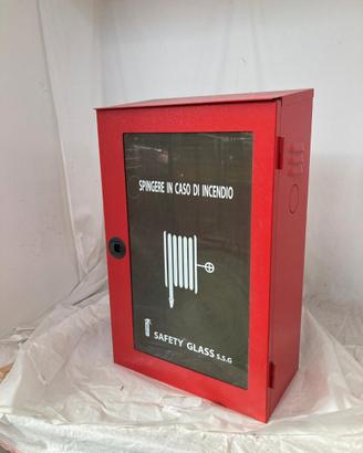 Cassetta manichetta anti incendio