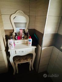 Toilette trucco