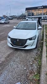 Peugeot 208 GT Anno 2023
