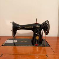 Macchina da cucire d’epoca Singer